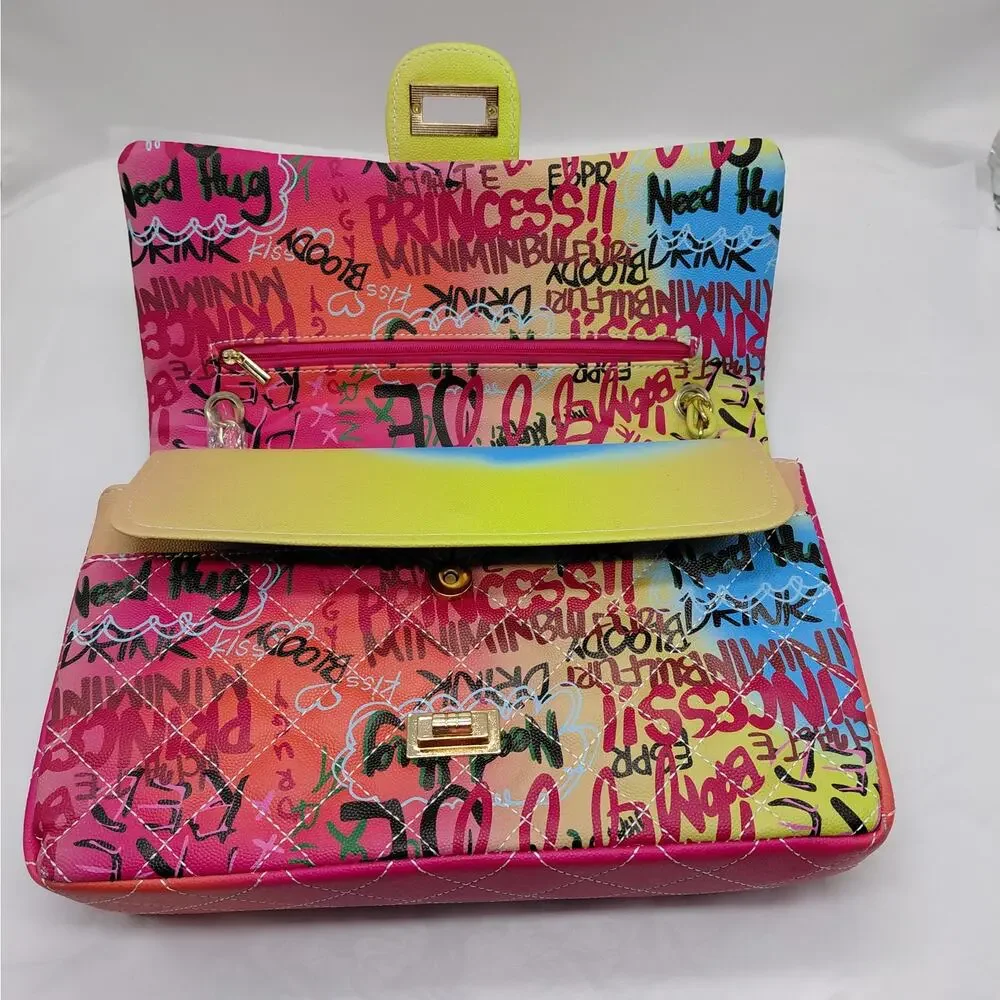 Graffiti Quilted Shoulder Bag Women's Colorful Graphic Casual Crossbody Purse